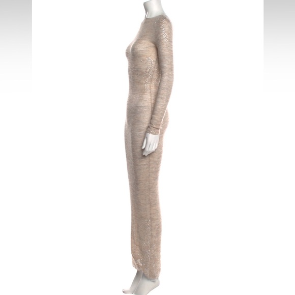 16Arlington knit maxi dress. As seen on SJP - Picture 4 of 7